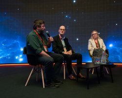 oslava v Planetariu